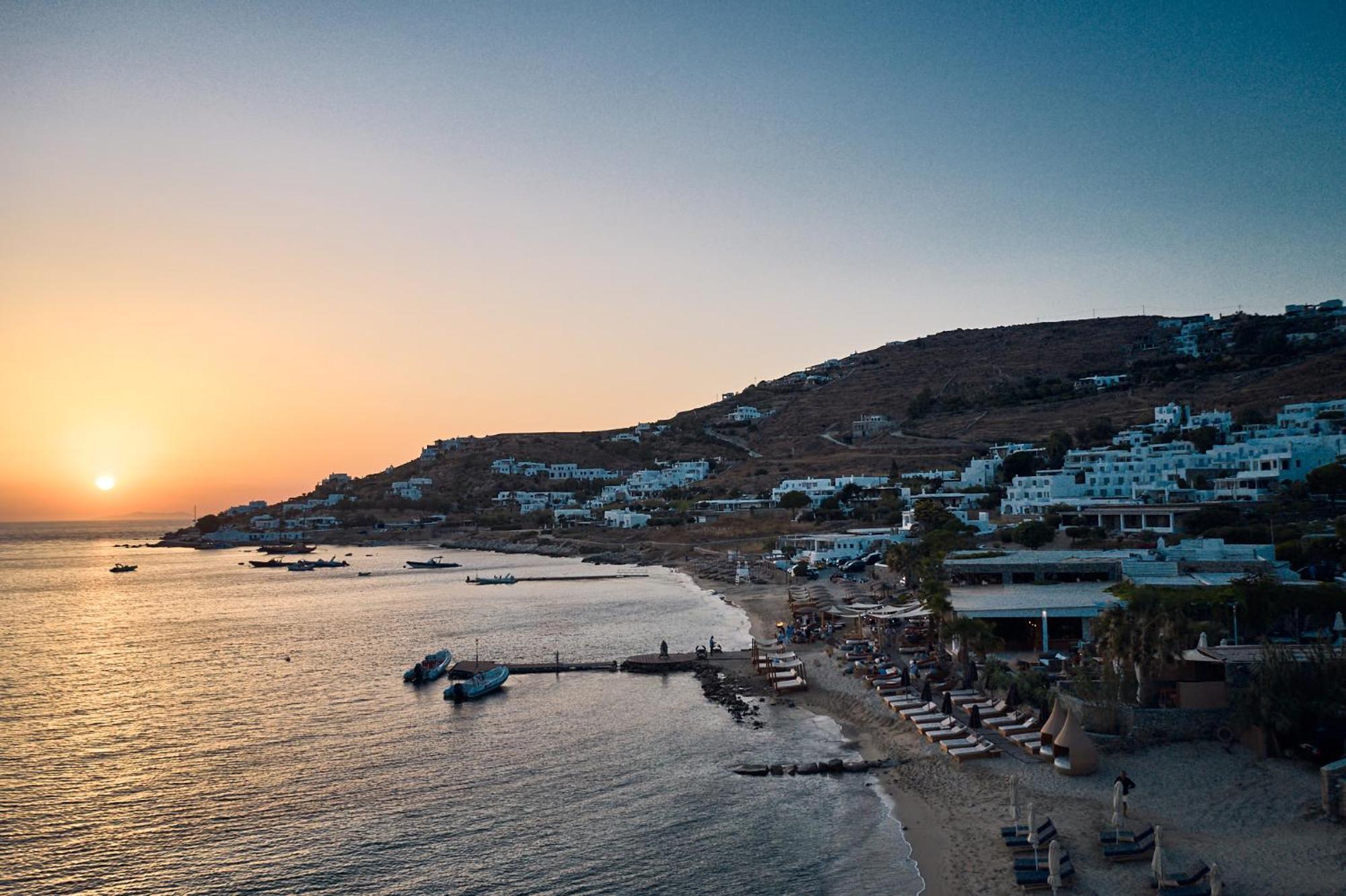 โรงแรมฮิปปี ชิก Agios Ioannis Diakoftis ภายนอก รูปภาพ